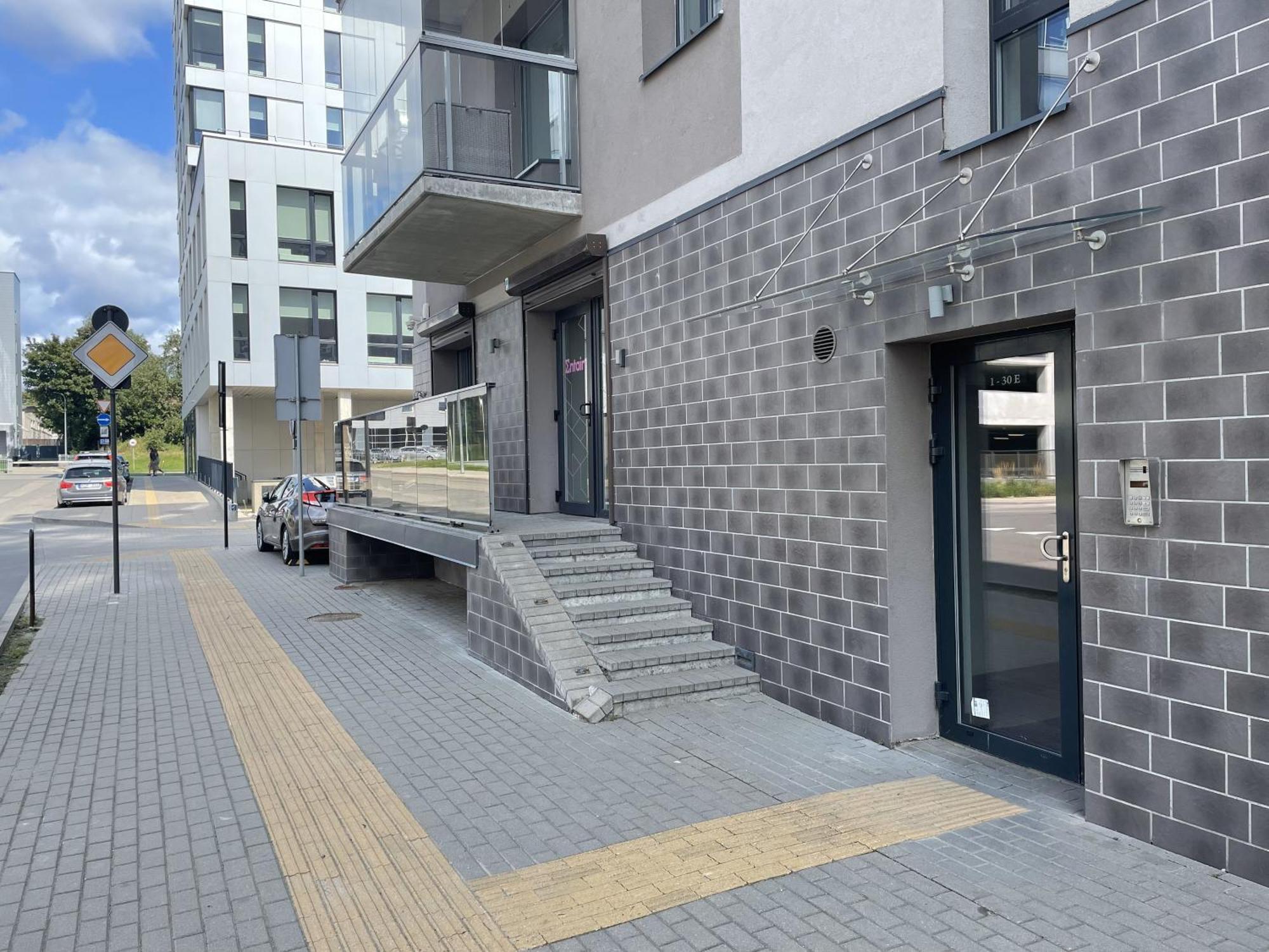 Your Home - Spacious Apartment In City Center, With Balcony & Self Check-In Vilnius Bagian luar foto