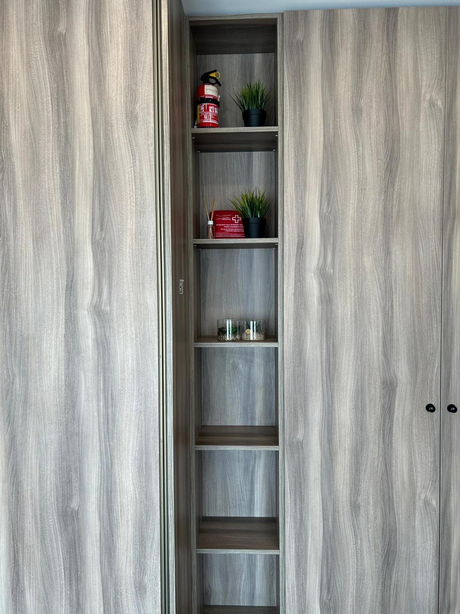 Your Home - Spacious Apartment In City Center, With Balcony & Self Check-In Vilnius Bagian luar foto